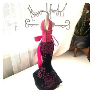 Jewelry holder stand